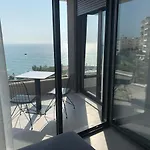 Beachfront Terrace * Sarandë